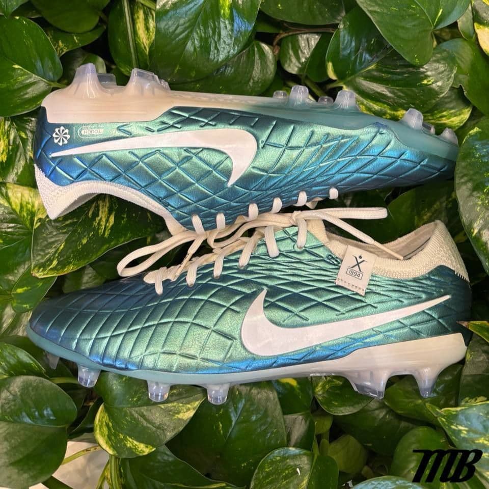 Купить Бутсы Nike Tiempo Legend 10 elite Emerald FG