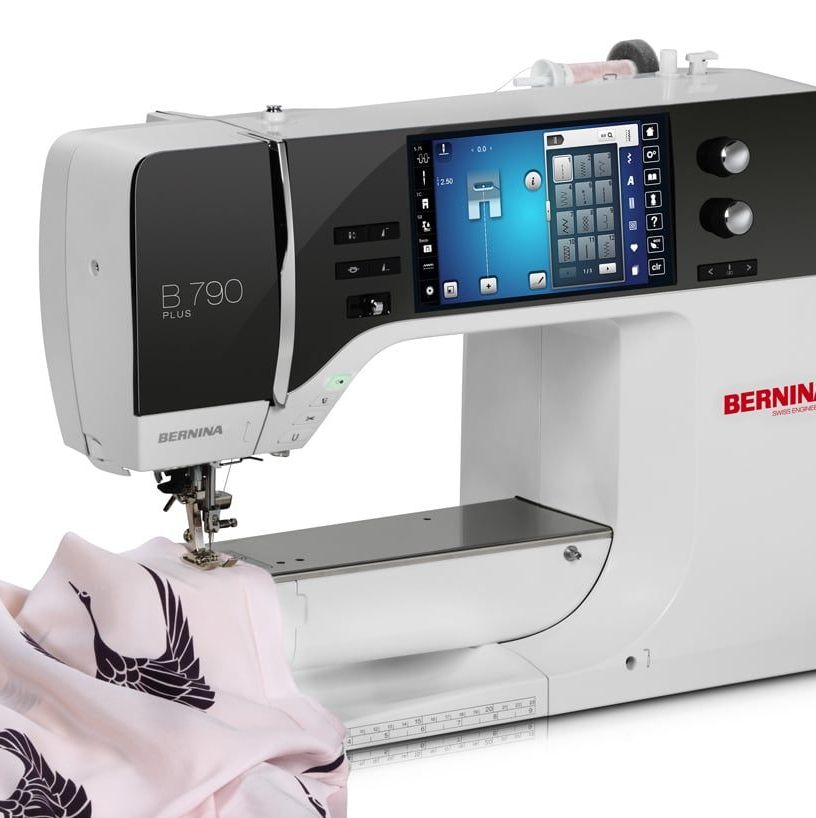 Купить Швейная машина BERNINA 790 QE Plus