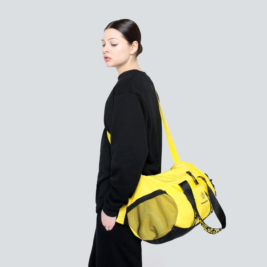 Купить Желтая спортивная сумка