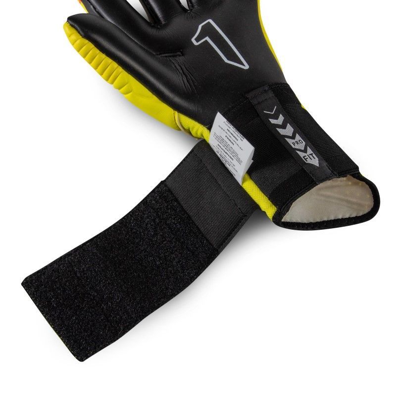 Купить Вратарские перчатки Rinat Meta Pro Yellow