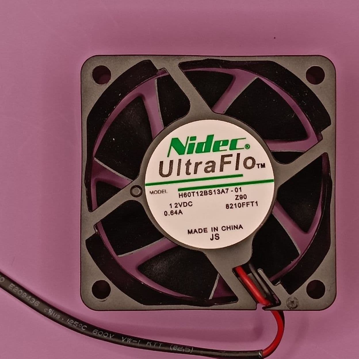 Купить Вентилятор NIDEC UltraFlo 60x60х25 (0,64 A) 2 пин