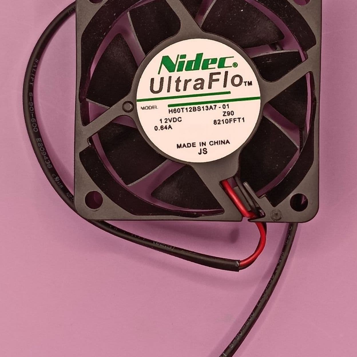 Купить Вентилятор NIDEC UltraFlo 60x60х25 (0,64 A) 2 пин