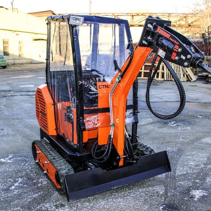 Стронг экскаваторы. Strong MS 2000. Стронг МС 2000 мини экскаватор. Мини-экскаватор strong MS 2000, 2020 характеристики. Мини экскаватор бу зимой.