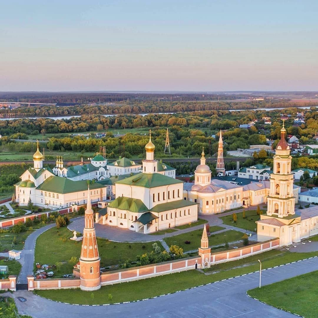 храмы и монастыри в коломне