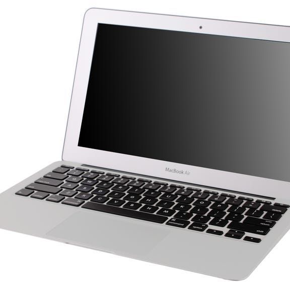 MacBook Air 2011г