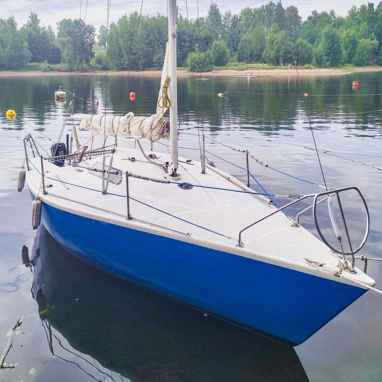 Яхта Mistral