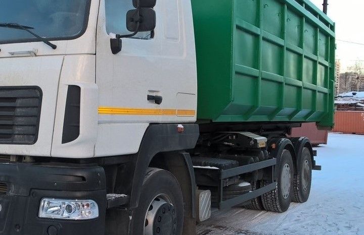 Вывоз мусора в Москве контейнером 27 м³