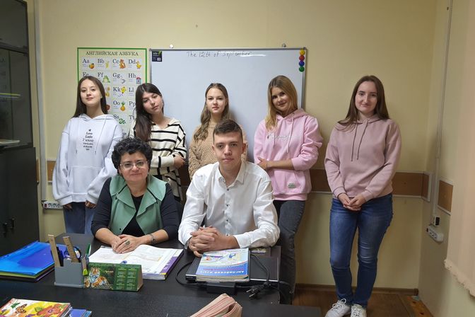 Галерея преподаватель