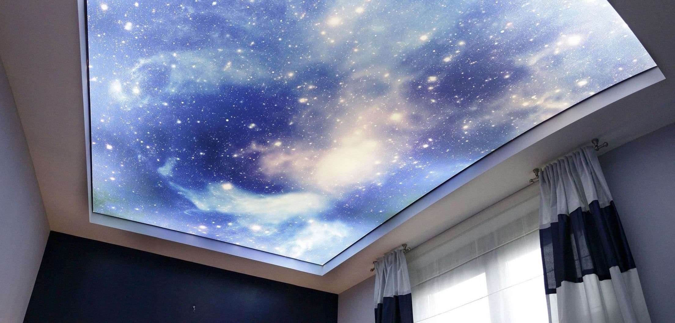 Фактура звездное небо натяжной потолок