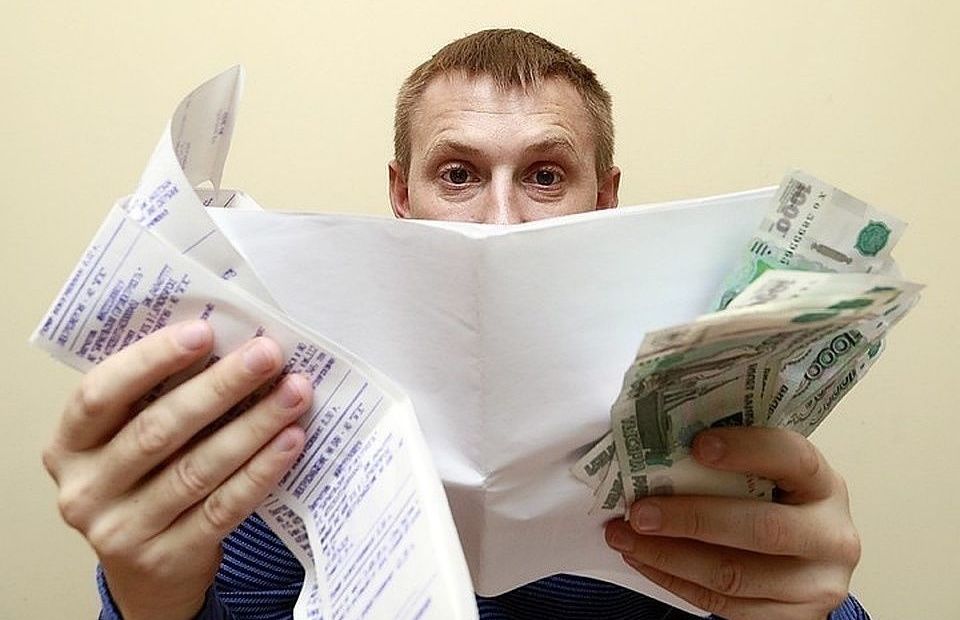 Как Саша квартиру с долгами продал...