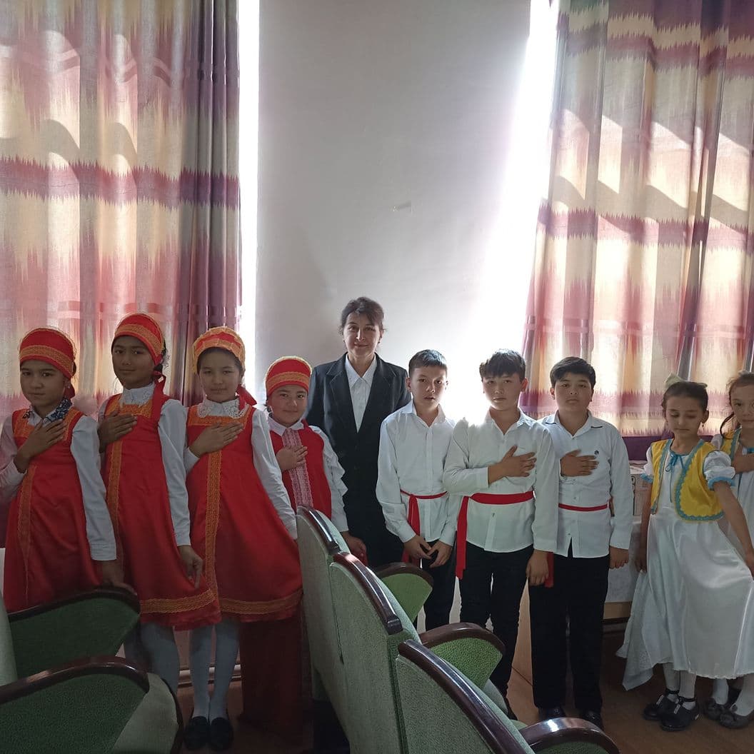 Купить В средней школе города Пайтуг Республики Узбекистан идёт активная подготовка к участию в фестиваля "Славянский культурный код"