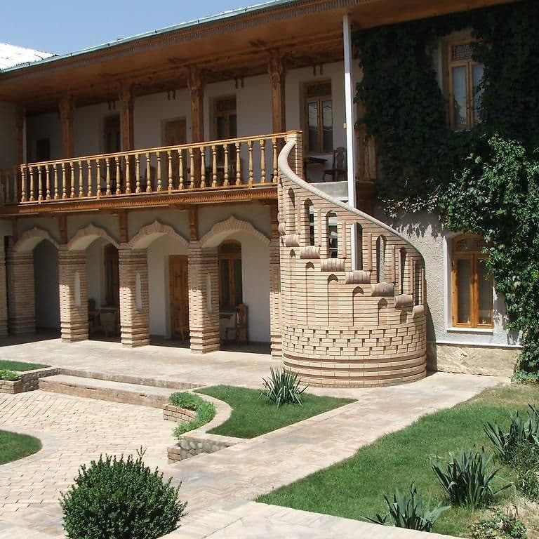 Внутренний дворик отеля Малика Классик в Самарканде