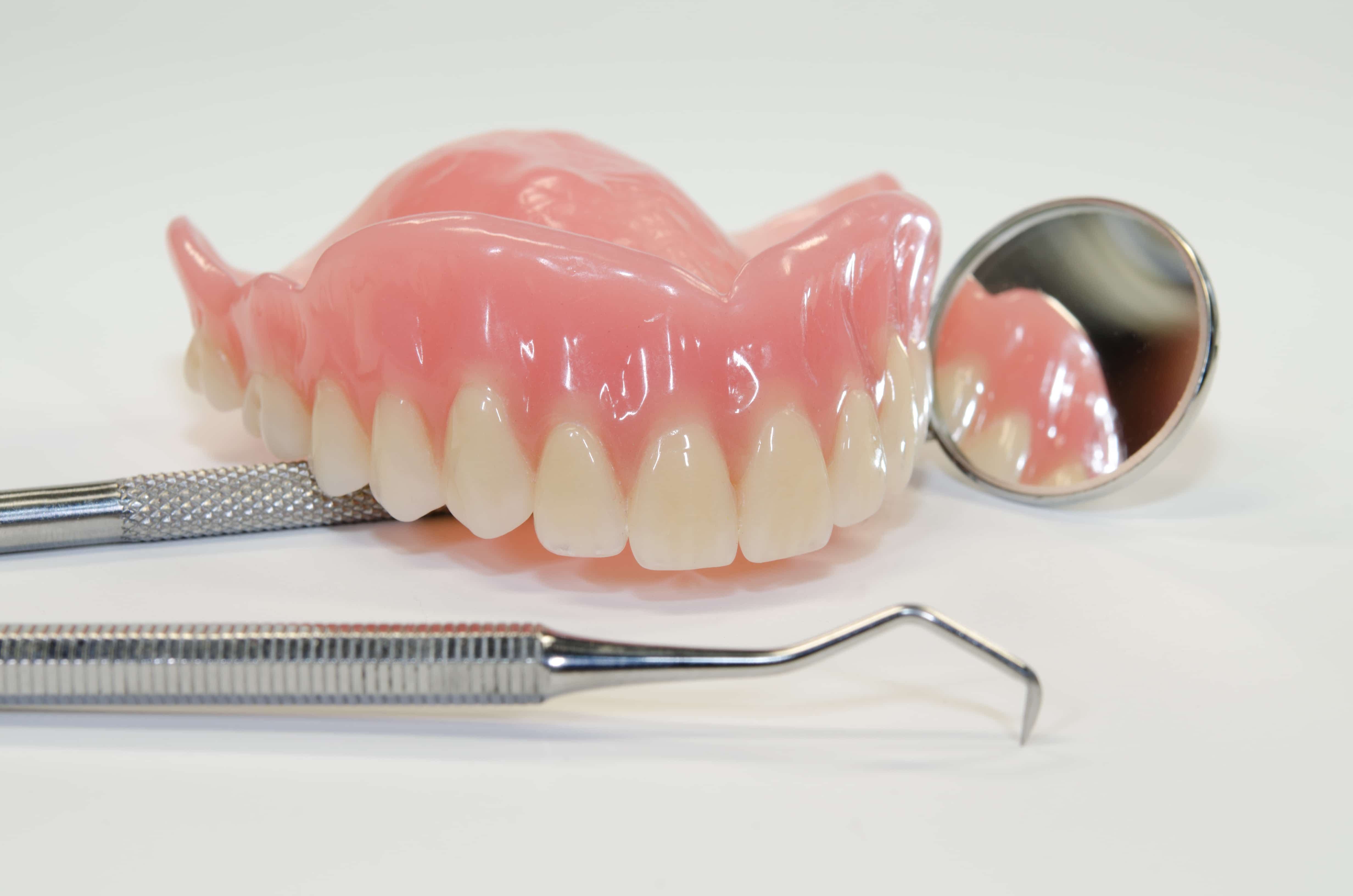 Методы изготовления протезов. Полносъемные протезы зубные. Полносъемные протезы ортопедическая стоматология. Протезы в ортопедической стоматологии.