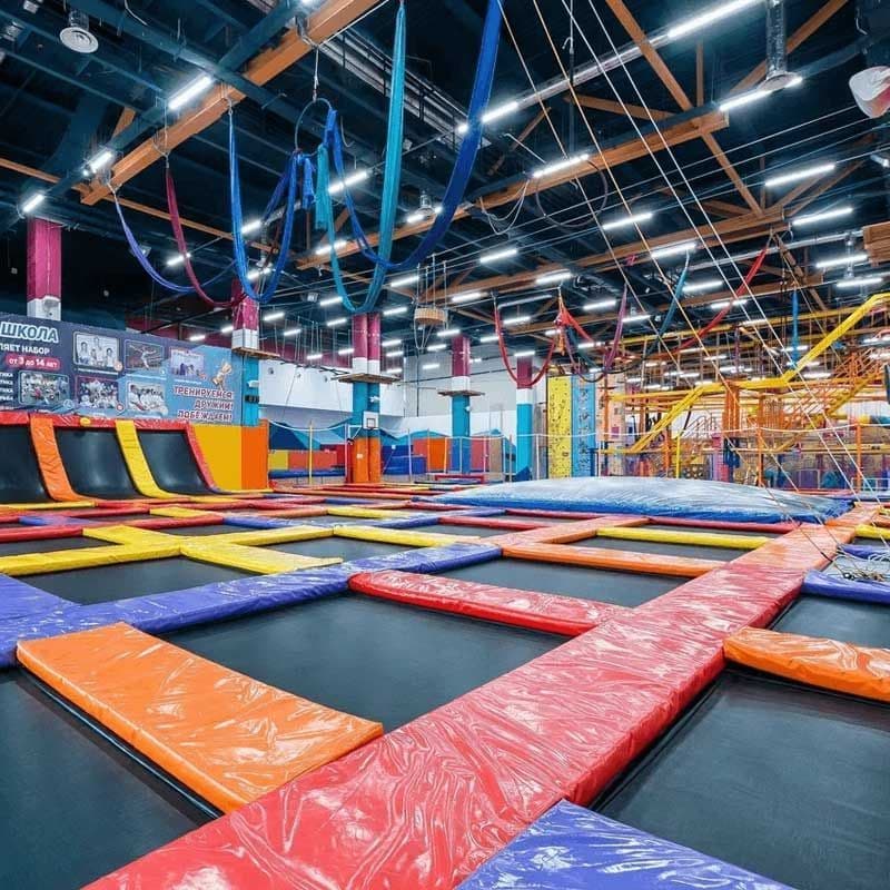 Купить Donut Slide &amp; Trampoline Center