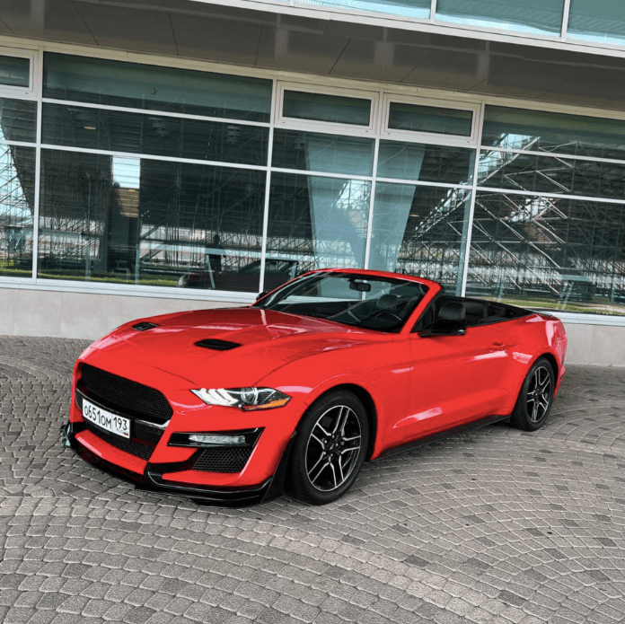 Купить Ford Mustang