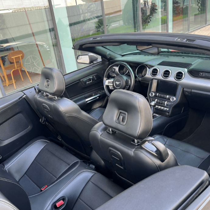 Купить Ford Mustang