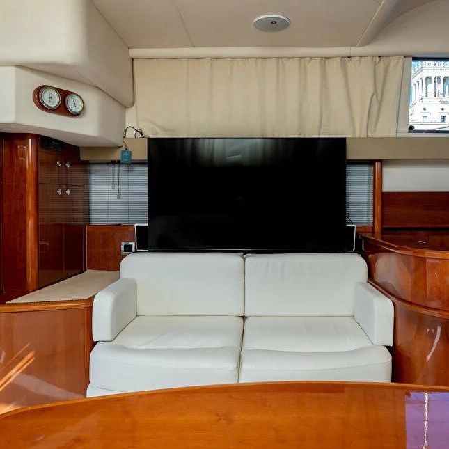 Купить «PRINCESS 45»