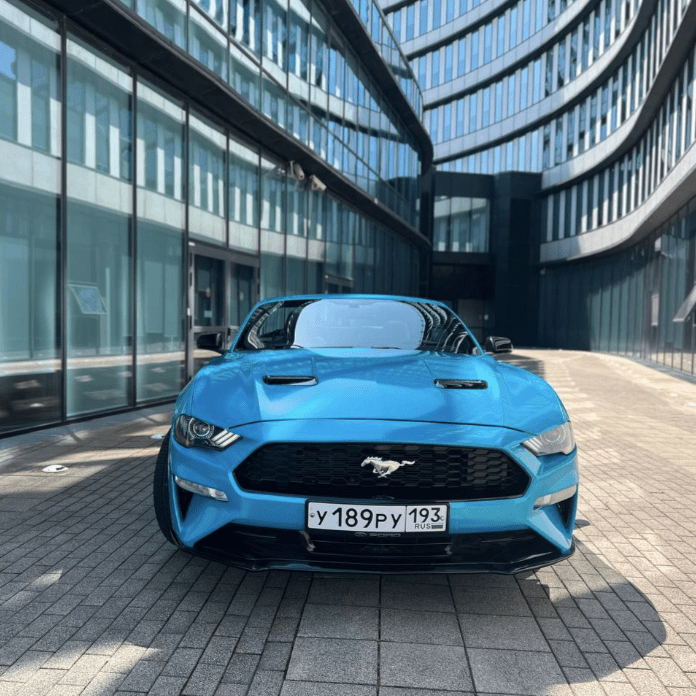 Купить Ford Mustang