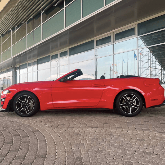 Купить Ford Mustang