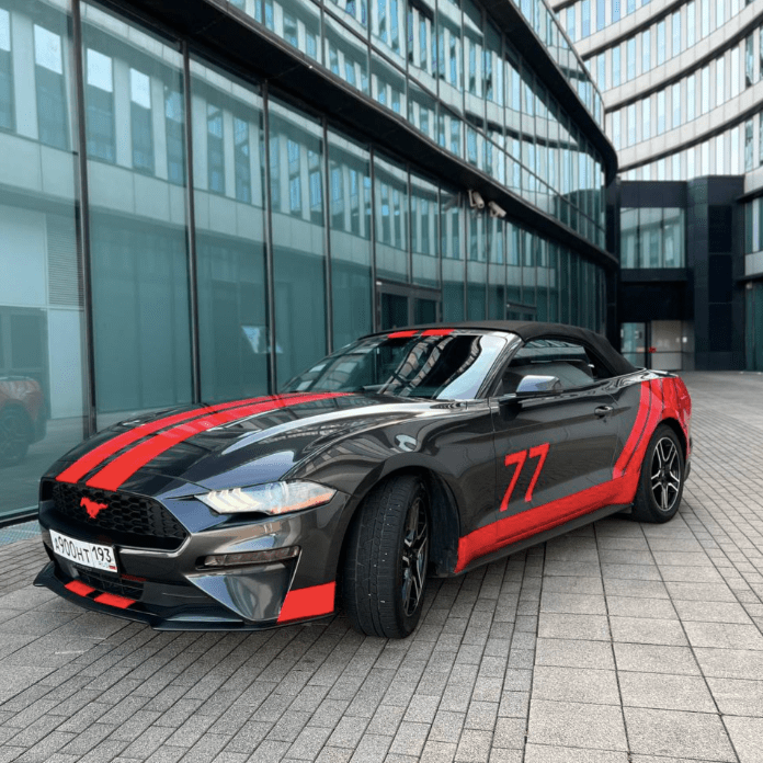 Купить Ford Mustang