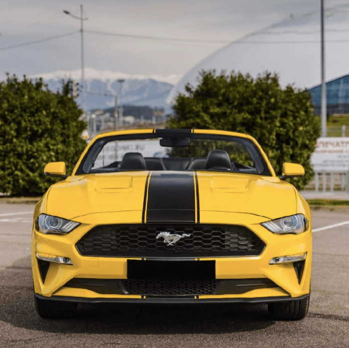 Купить Ford Mustang