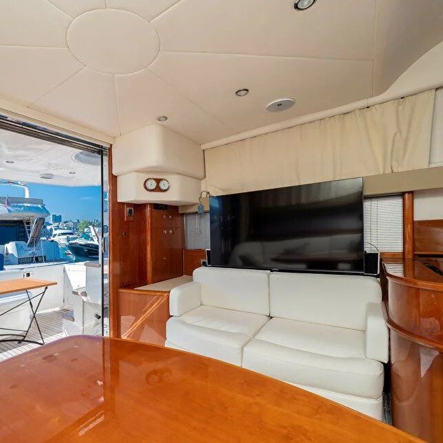 Купить «PRINCESS 45»