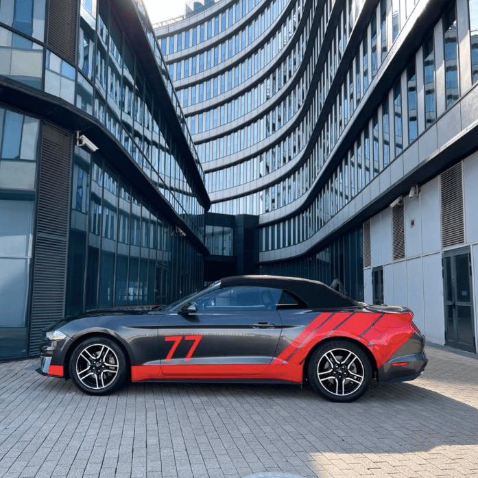 Купить Ford Mustang
