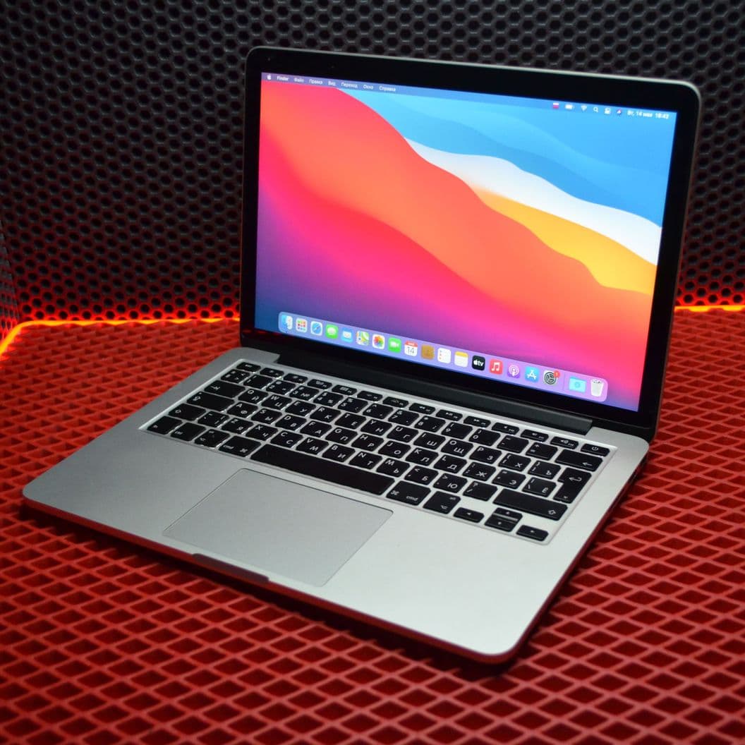 Купить MacBook Pro 13" Retina 2K