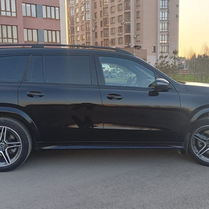 Mecedes-Benz GLS 400 d Luxury4 MATICЦена 12000000