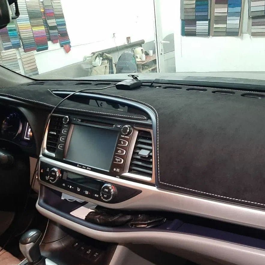 Купить Накидка на панельToyota Highlander 2013 - 2020г