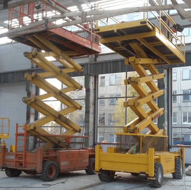 аренда электрического ножничного подъемника цена