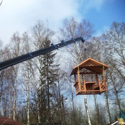 Перевозка беседок манипулятором в Московской области